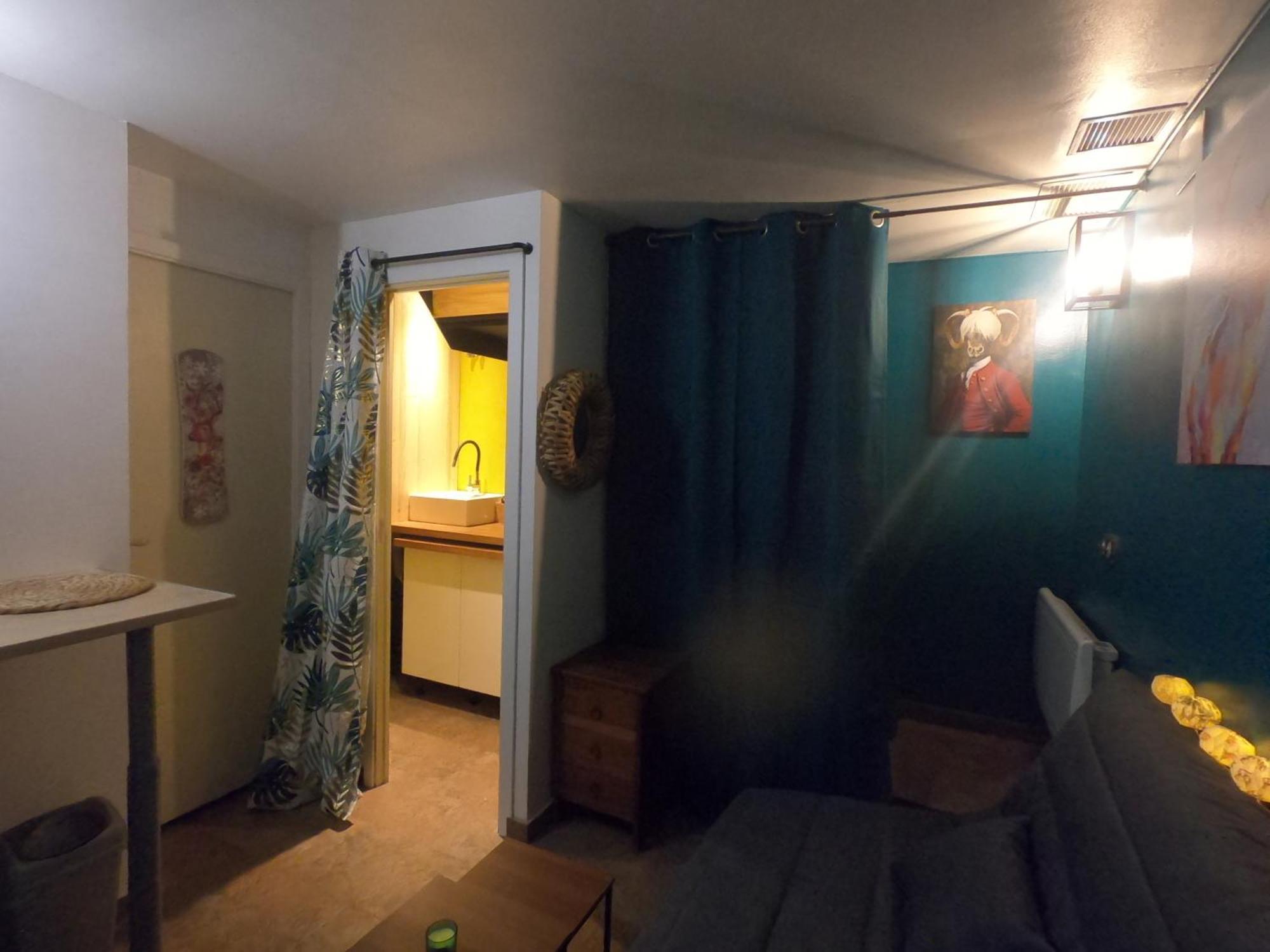 Petit Studio Cosy Saint-Pierre-dels-Forcats Extérieur photo